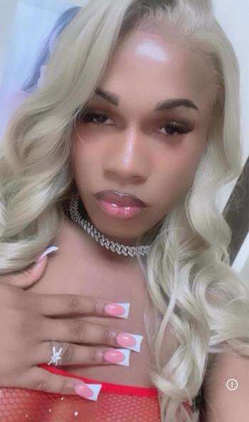 MissTSCummings, 21 Mixed transgender escort, Cleveland
